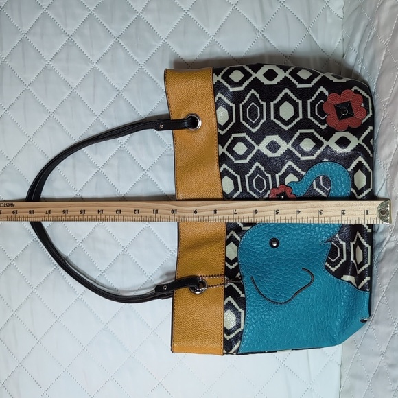 Relic Faux Leather Satchel and Wallet with Elephant/Floral Design. - Picture 13 of 16